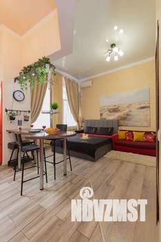 Студия квартира, посуточно, 30м2, 1/3 этаж