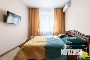 1-к квартира, посуточно, 35м2, 18/22 этаж