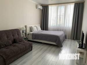 1-к квартира, посуточно, 42м2, 10/25 этаж