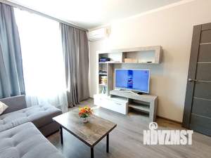 1-к квартира, посуточно, 38м2, 8/10 этаж