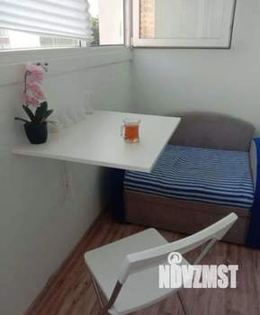 Студия квартира, посуточно, 28м2, 3/18 этаж