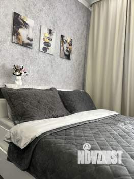 Студия квартира, посуточно, 28м2, 7/23 этаж