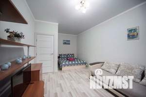 1-к квартира, посуточно, 38м2, 6/14 этаж