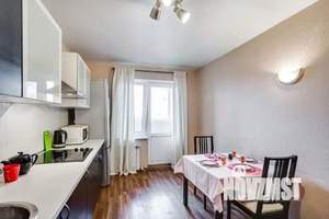 1-к квартира, посуточно, 52м2, 1/1 этаж