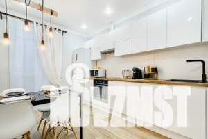 1-к квартира, посуточно, 40м2, 13/24 этаж