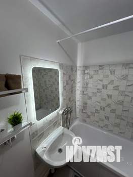 Студия квартира, посуточно, 28м2, 3/18 этаж