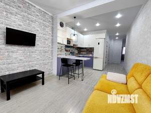 2-к квартира, на длительный срок, 70м2, 2/10 этаж