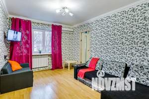 2-к квартира, посуточно, 48м2, 1/1 этаж