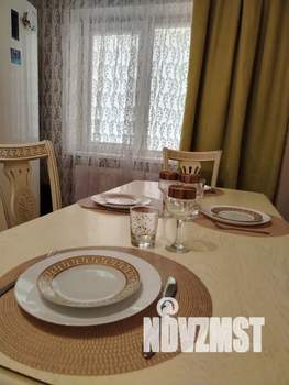 2-к квартира, посуточно, 98м2, 24/24 этаж