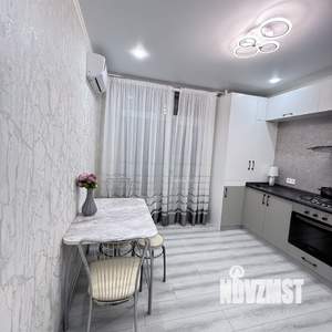 1-к квартира, на длительный срок, 36м2, 8/20 этаж