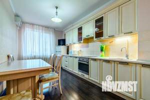 2-к квартира, посуточно, 100м2, 1/1 этаж