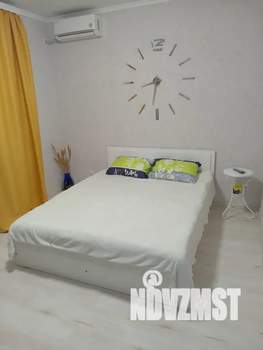 Студия квартира, посуточно, 30м2, 16/20 этаж