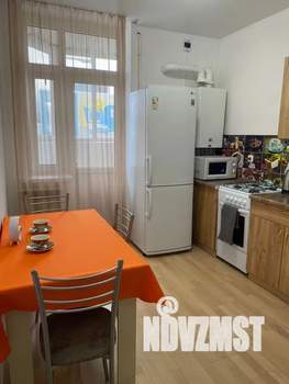 1-к квартира, посуточно, 33м2, 5/18 этаж