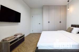 1-к квартира, посуточно, 40м2, 22/24 этаж