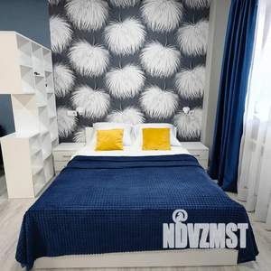 Студия квартира, посуточно, 38м2, 12/20 этаж