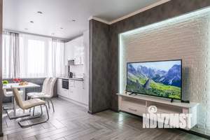 1-к квартира, посуточно, 50м2, 12/32 этаж