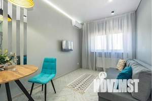 1-к квартира, посуточно, 38м2, 7/24 этаж