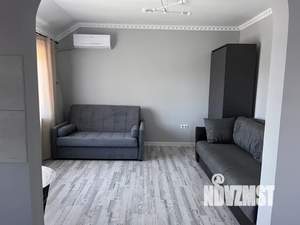 Студия квартира, посуточно, 34м2, 3/3 этаж