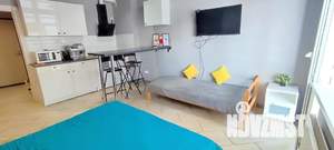 Студия квартира, посуточно, 32м2, 14/23 этаж