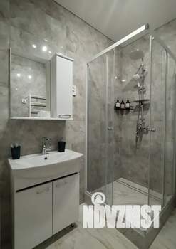 Студия квартира, посуточно, 28м2, 3/24 этаж