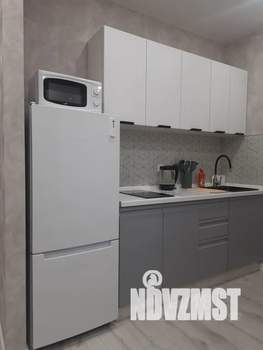 Студия квартира, посуточно, 30м2, 2/19 этаж