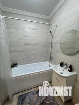 1-к квартира, посуточно, 40м2, 12/20 этаж