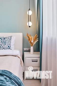 2-к квартира, посуточно, 45м2, 18/33 этаж