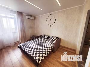 Студия квартира, посуточно, 31м2, 11/24 этаж