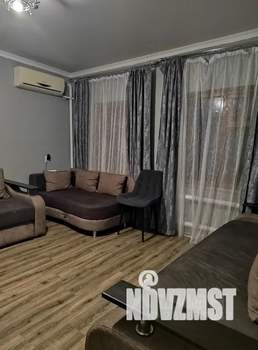 1-к квартира, посуточно, 32м2, 1/2 этаж