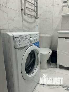 Студия квартира, посуточно, 30м2, 18/25 этаж