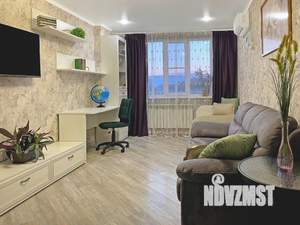 3-к квартира, посуточно, 75м2, 1/1 этаж