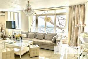 1-к квартира, посуточно, 60м2, 16/16 этаж