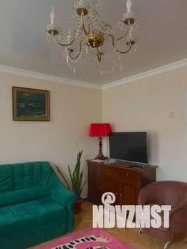 1-к квартира, посуточно, 60м2, 1/1 этаж