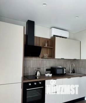 Студия квартира, посуточно, 38м2, 3/26 этаж