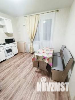 1-к квартира, посуточно, 40м2, 2/18 этаж