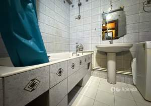 1-к квартира, на длительный срок, 56м2, 2/5 этаж