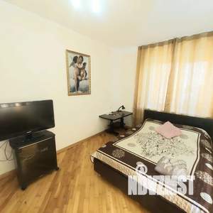 1-к квартира, посуточно, 42м2, 2/17 этаж