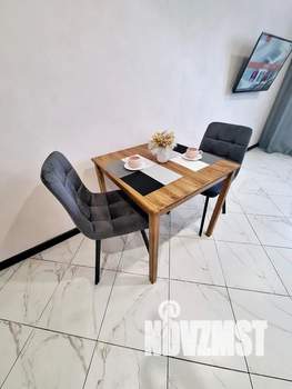 Студия квартира, посуточно, 40м2, 10/21 этаж