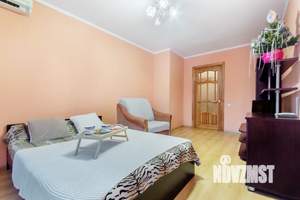 1-к квартира, посуточно, 40м2, 5/10 этаж