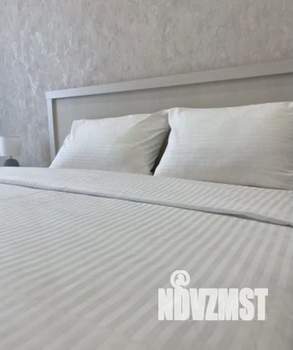 Студия квартира, посуточно, 39м2, 10/25 этаж