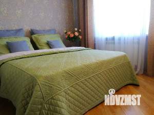 1-к квартира, посуточно, 33м2, 6/9 этаж