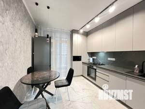 1-к квартира, посуточно, 38м2, 6/23 этаж