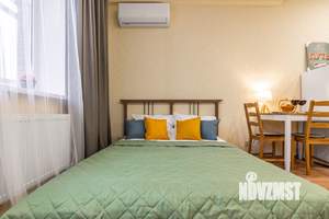 Студия квартира, посуточно, 31м2, 8/9 этаж