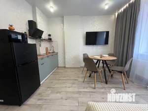 Студия квартира, посуточно, 33м2, 14/24 этаж