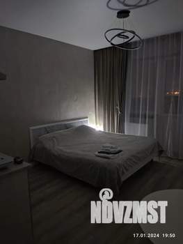 Студия квартира, посуточно, 26м2, 21/24 этаж