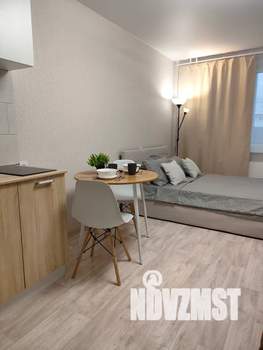 Студия квартира, посуточно, 28м2, 16/17 этаж