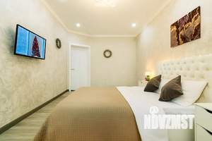 1-к квартира, посуточно, 40м2, 22/32 этаж