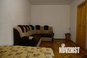 1-к квартира, посуточно, 31м2, 4/5 этаж