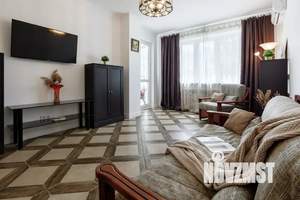 1-к квартира, посуточно, 50м2, 1/6 этаж