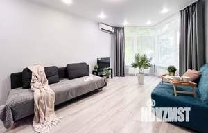 1-к квартира, посуточно, 40м2, 3/9 этаж